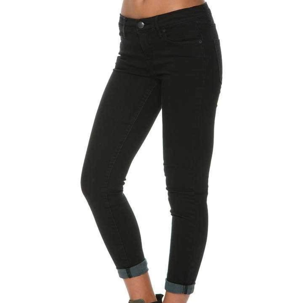 FREE PEOPLE High Rise Black Roller Crop Jeans - Picture 1 of 6
